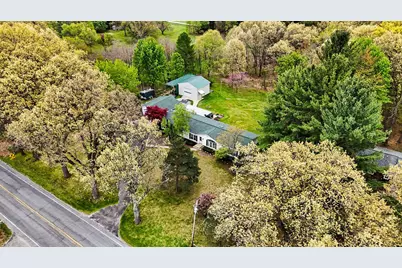 7920 10 Mile Road NE, Rockford, MI 49341 - Photo 2