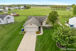 2106 Jaclyn Dr, Hudsonville, MI 49426 - Photo 1