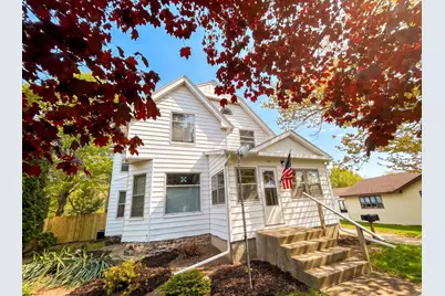 117 N Weaver Avenue, Fremont, MI 49412 - Photo 2