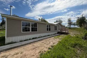 1040 Main Dr, Montgomery, MI 49255 - Photo 1
