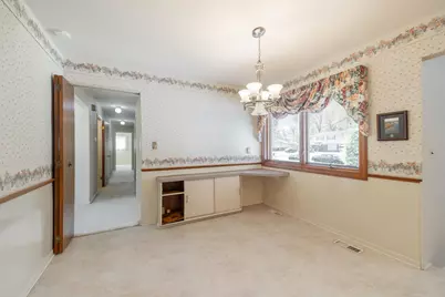 8480 Hampton, Grosse Ile, MI 48138 - Photo 10
