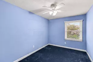1187 Merry Brook St, Kalamazoo, MI 49048 - Photo 18