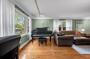 1730 Cambridge Dr SE, Grand Rapids, MI 49506 - Photo 12