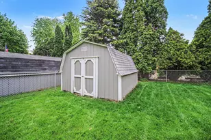 464 Springbrook Crescent, Saline, MI 48176 - Photo 6