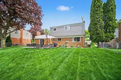 464 Springbrook Crescent, Saline, MI 48176 - Photo 4