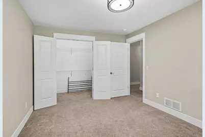 9592 Bluff Lake Street, Zeeland, MI 49464 - Photo 14