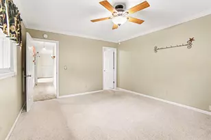 204 N Fruitport Rd, Spring Lake, MI 49456 - Photo 12