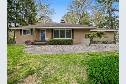 204 N Fruitport Road, Spring Lake, MI 49456 - Photo 2