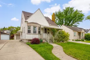 22131 Nowlin, Dearborn, MI 48124 - Photo 2