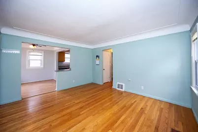 22131 Nowlin, Dearborn, MI 48124 - Photo 8