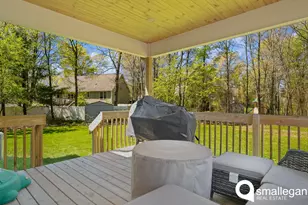 627 S Walker Rd, Muskegon, MI 49442 - Photo 12