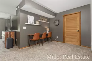 1325 S Broadway St, Hastings, MI 49058 - Photo 32