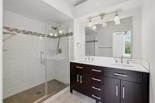 3229 Woodberry Dr SE, Grand Rapids, MI 49512 - Photo 18