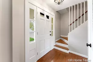 2336 Elliott St SE, Grand Rapids, MI 49506 - Photo 6