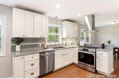 2336 Elliott Street SE, Grand Rapids, MI 49506 - Photo 14