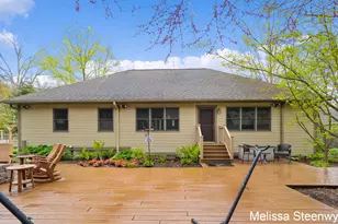 2740 Hittle Creek Dr, Fruitport, MI 49415 - Photo 40