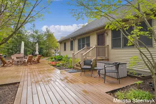 2740 Hittle Creek Dr, Fruitport, MI 49415 - Photo 38