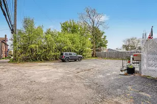334 W Wesley St, Jackson, MI 49201 - Photo 16
