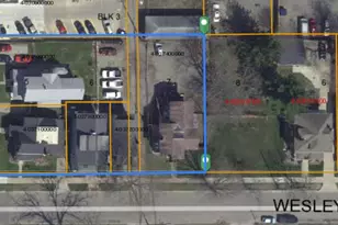 334 W Wesley St, Jackson, MI 49201 - Photo 2
