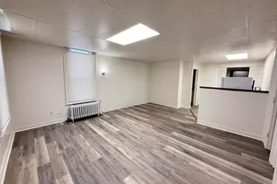 334 W Wesley St, Jackson, MI 49201 - Photo 26