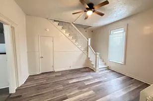 334 W Wesley St, Jackson, MI 49201 - Photo 22