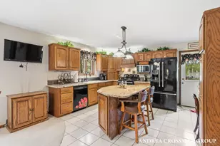17239 Quail Creek Dr, Spring Lake, MI 49456 - Photo 14