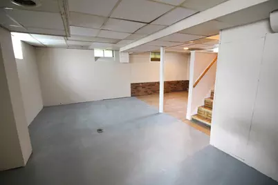 23833 Normandy Avenue, Eastpointe, MI 48021 - Photo 10