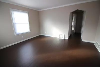 23833 Normandy Avenue, Eastpointe, MI 48021 - Photo 6