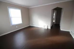 23833 Normandy Ave, Eastpointe, MI 48021 - Photo 6