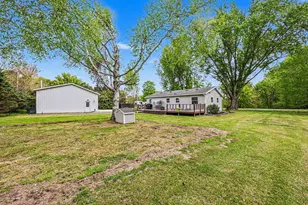 10085 Plank Rd, Maybee, MI 48159 - Photo 28