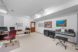 445 Huntington Dr, Ann Arbor, MI 48104 - Photo 56