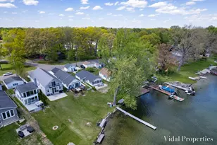 8929 Waruf Ave, Portage, MI 49002 - Photo 4