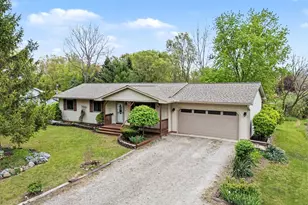 8249 Kimble Dr, Pinckney, MI 48169 - Photo 22