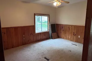 316 Floyd St, Farwell, MI 48622 - Photo 12
