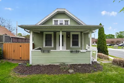2533 S Washington Avenue, Lansing, MI 48910 - Photo 2