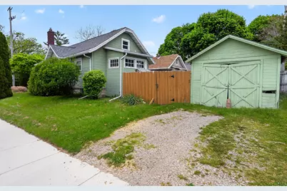 2533 S Washington Avenue, Lansing, MI 48910 - Photo 26