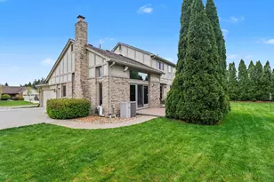 17107 Maple Hill Dr, Northville, MI 48168 - Photo 50