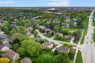 17107 Maple Hill Dr, Northville, MI 48168 - Photo 50