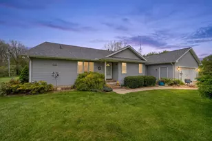 4926 Walz Rd, Jackson, MI 49201 - Photo 4