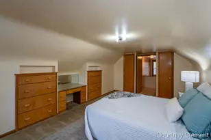 2565 Cherrywood Ct SW, Wyoming, MI 49519 - Photo 16