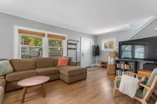 1152 Calvin Ave SE, Grand Rapids, MI 49506 - Photo 6