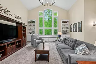 1577 Tree Side Ct, Ann Arbor, MI 48108 - Photo 8