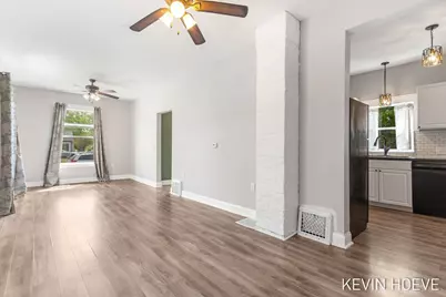 408 Van Raalte Avenue, Holland, MI 49423 - Photo 18