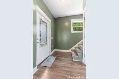 408 Van Raalte Avenue, Holland, MI 49423 - Photo 12