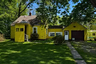 2318 Woodward Ave, Kalamazoo, MI 49007 - Photo 1