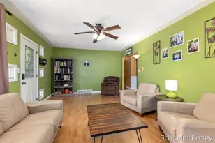 949 Diane St SE, Kentwood, MI 49508 - Photo 6