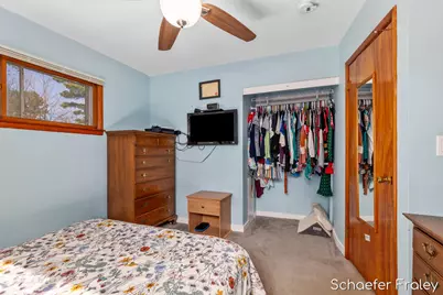 949 Diane Street SE, Kentwood, MI 49508 - Photo 14