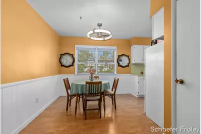 949 Diane Street SE, Kentwood, MI 49508 - Photo 8