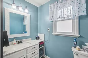 1574 Ottawa Beach Rd, Holland, MI 49424 - Photo 18