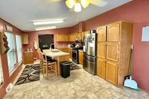 13633 Iris Ln, Cedar Springs, MI 49319 - Photo 6